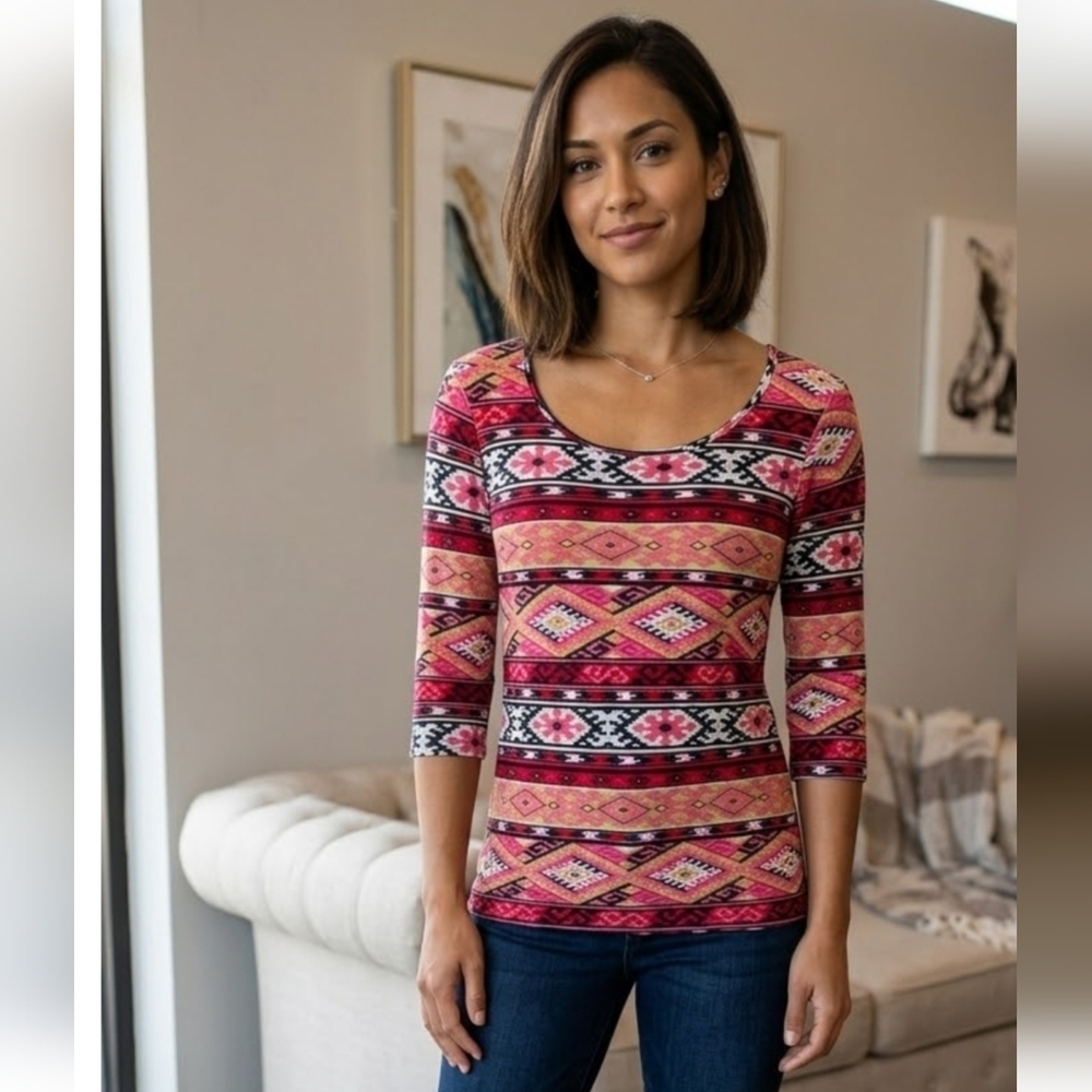 Jody California Man's In U.S.A 3/4 Sleeve Patterned Top - Pink Multi